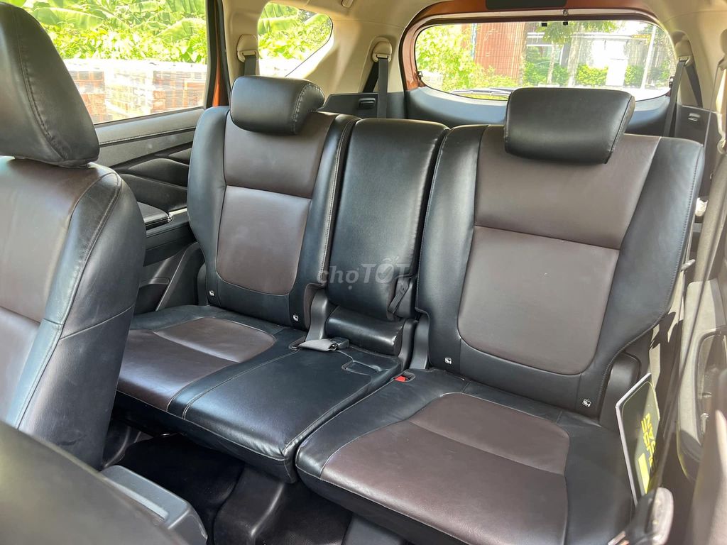 Mitsubishi Xpander Cross 2020 màu cam 7 chỗ. Mua bán Ô tô tại Quận 12 Tp Hồ Chí Minh được đăng bởi Quang hình 7