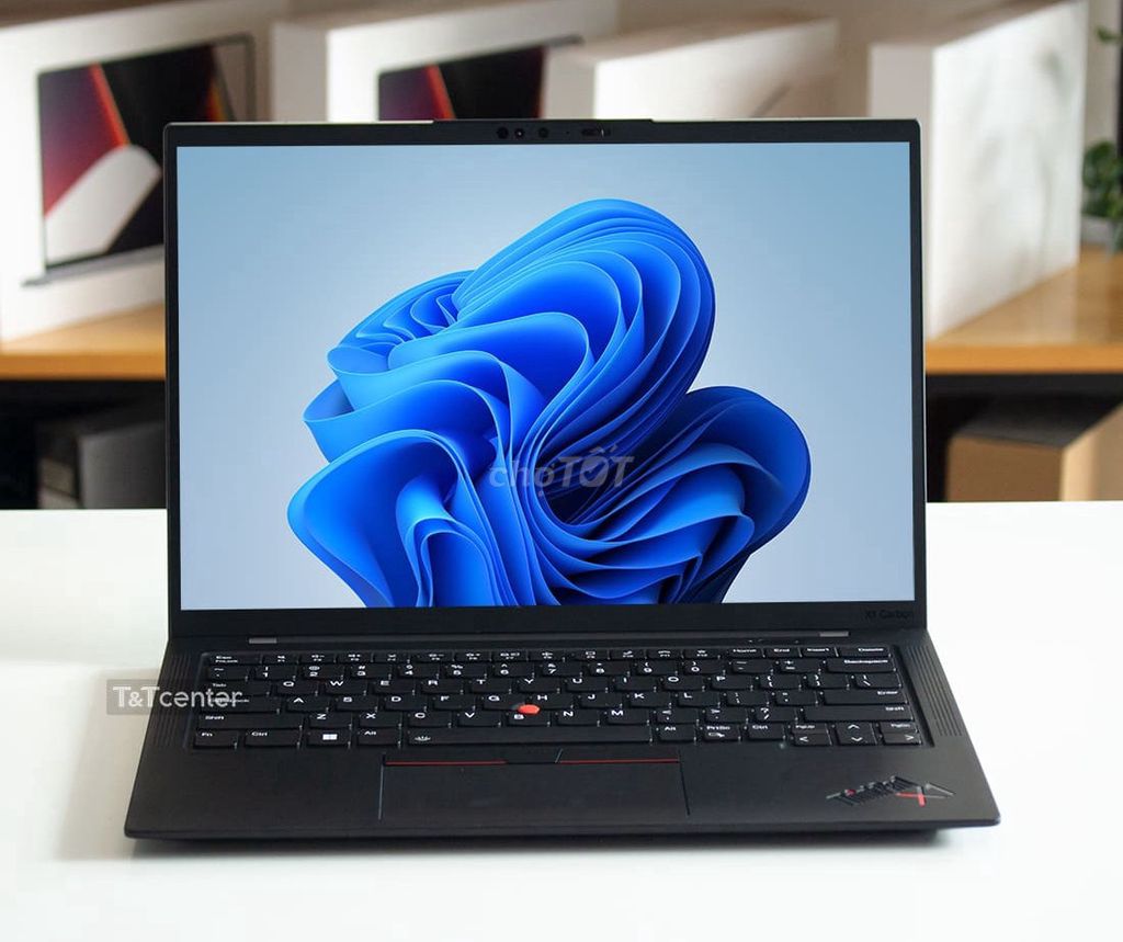 ThinkPad X1 Carbon G10 | i7-1255U | 16GB | 256GB. Mua bán Laptop tại Quận Hải Châu Đà Nẵng được đăng bởi TTCenter 484 NÚI THÀNH hình 1