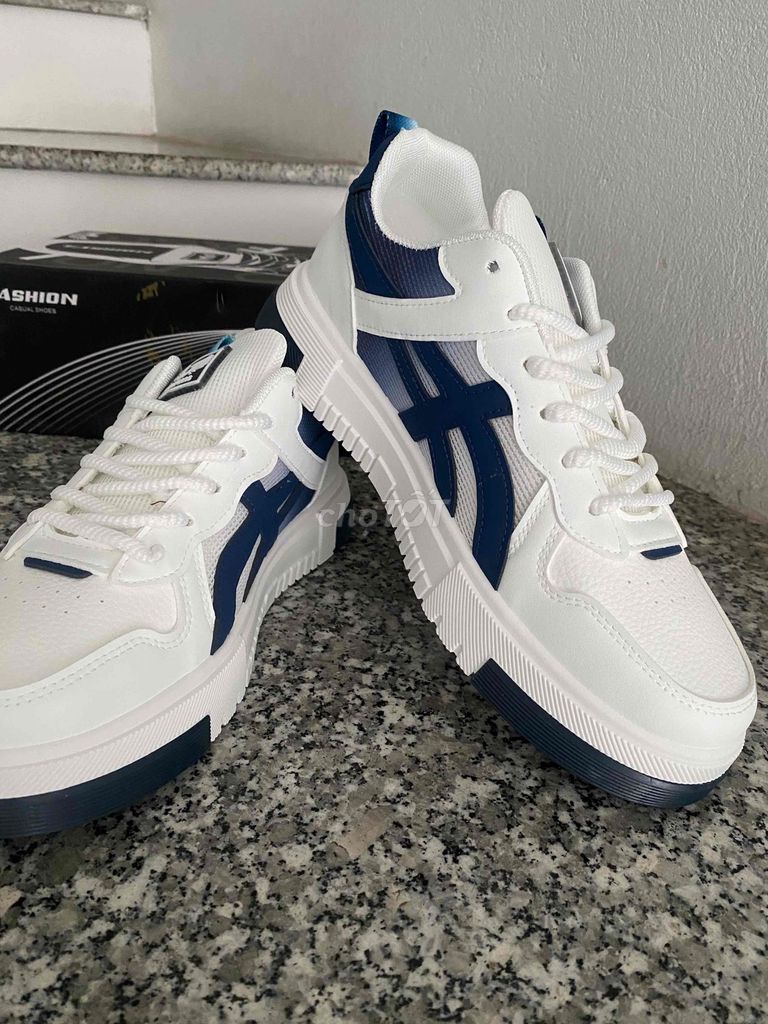 giày nam đẹp. Mua bán Giày dép tại Thành phố Bắc Ninh Bắc Ninh được đăng bởi Nguyễn Huyên hình 1