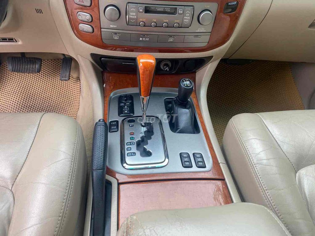 Lexus LX 470 2007- 135000 km nhập mới từ Mỹ. Mua bán Ô tô tại Quận Thanh Xuân Hà Nội được đăng bởi Anh Trung hình 7