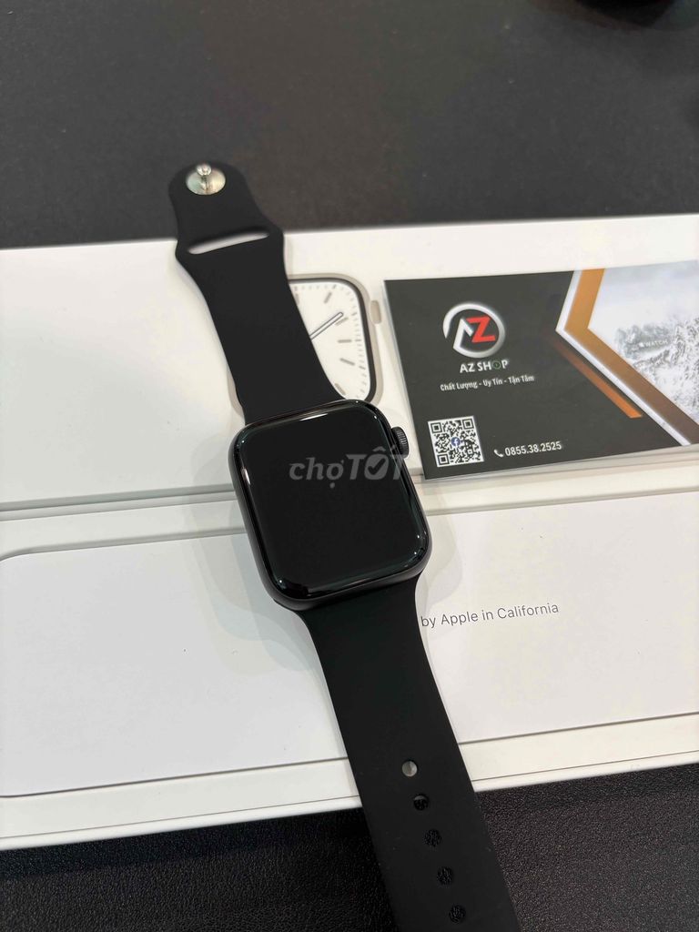 Apple Watch SE/44 nhôm đen ESIM like new