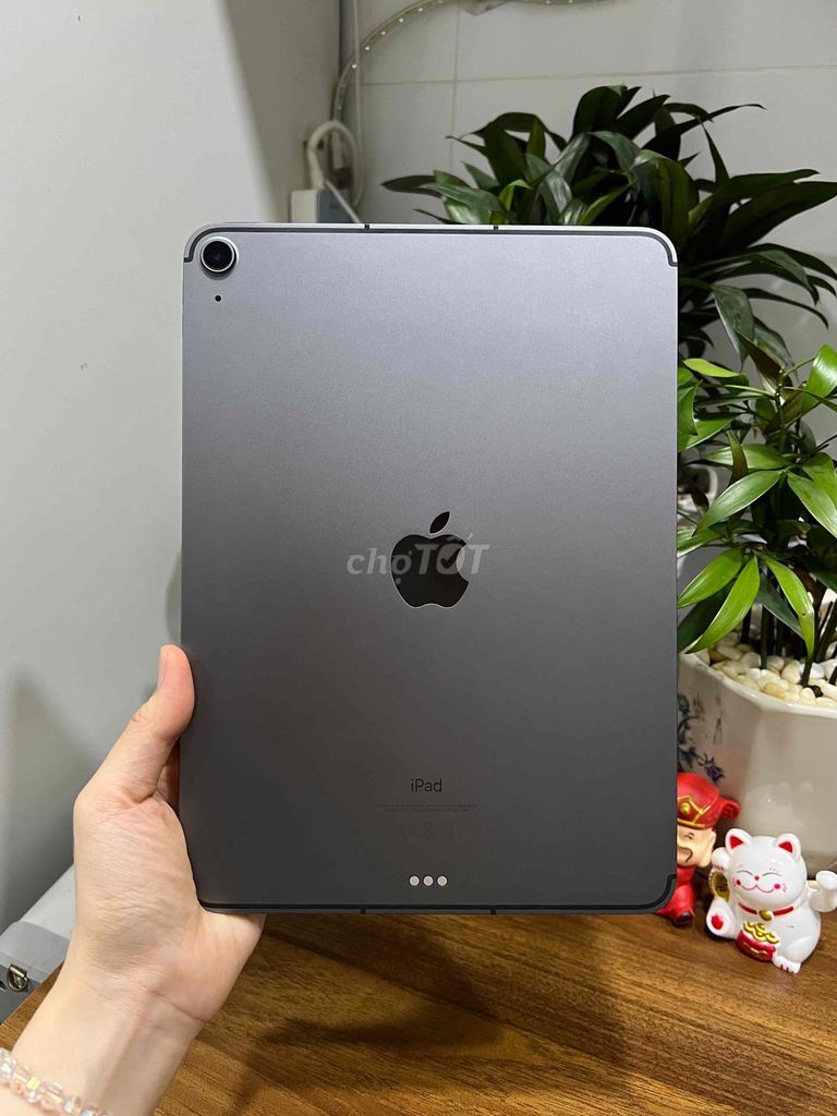 iPad Air 4 64GB 4G Xám Đẹp 99 Zin all. Mua bán Máy tính bảng tại Huyện Hóc Môn Tp Hồ Chí Minh được đăng bởi SIRI STORE HCM hình 1