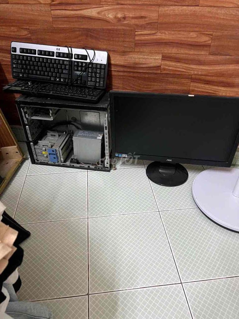 Thanh lý bộ máy tính cũ. Mua bán Máy tính để bàn tại Quận Hai Bà Trưng Hà Nội được đăng bởi Tạ Nhi hình 1