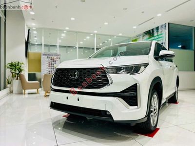 Toyota Innova Cross HEV 2.0 CVT 2025 - 973 Triệu. Mua bán Ô tô tại Quận Ba Đình Hà Nội được đăng bởi Cẩm Tú Toyota 
