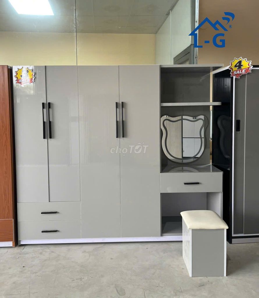 Tủ quần áo Nhựa Đài Loan Xám Gương LED 2M05. Mua bán Tủ, kệ gia đình tại Thành phố Thuận An Bình Dương được đăng bởi Tủ nhựa Bình Dương hình 1
