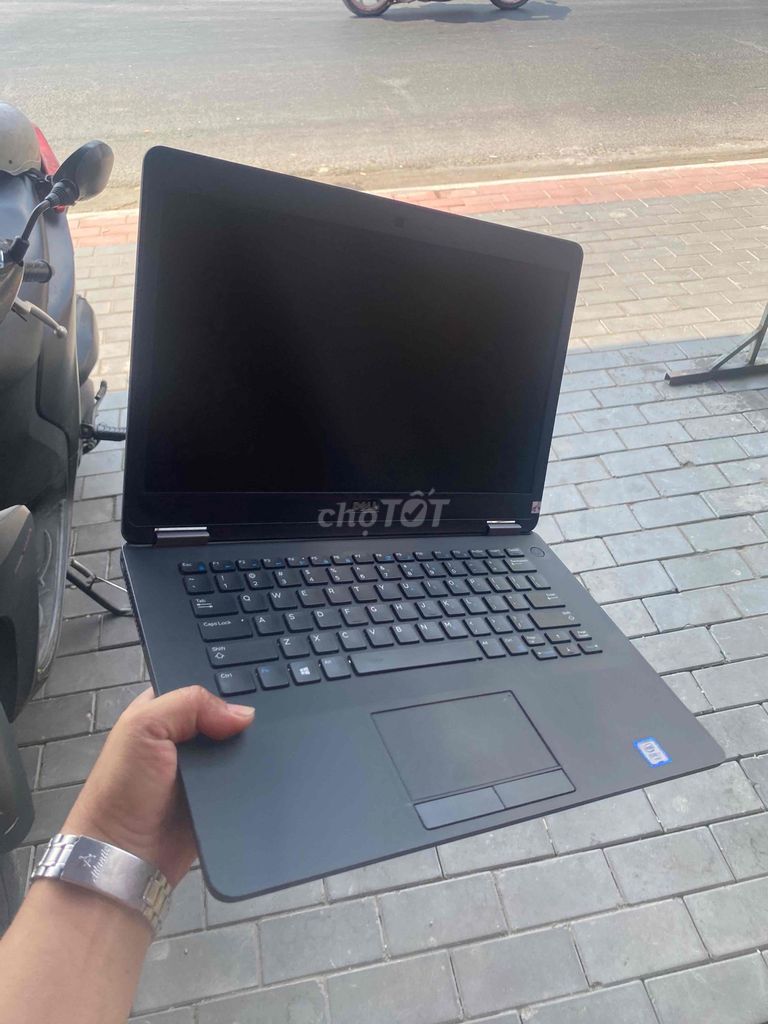 Dell Core i7 8GB/256GB Đã sử dụng. Mua bán Laptop tại Thành phố Thuận An Bình Dương được đăng bởi Laptop Pc  Bình Dương hình 1
