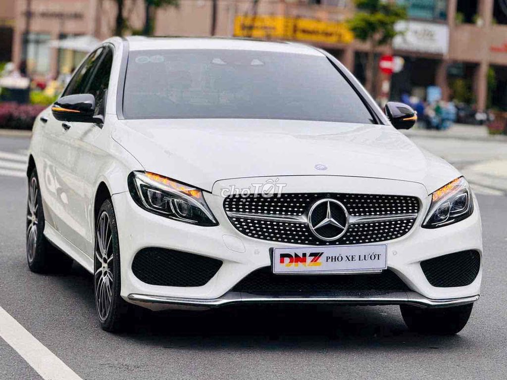 Mercedes Benz C300 AMG 2018. Mua bán Ô tô tại Quận 7 Tp Hồ Chí Minh được đăng bởi han huynh hình 3