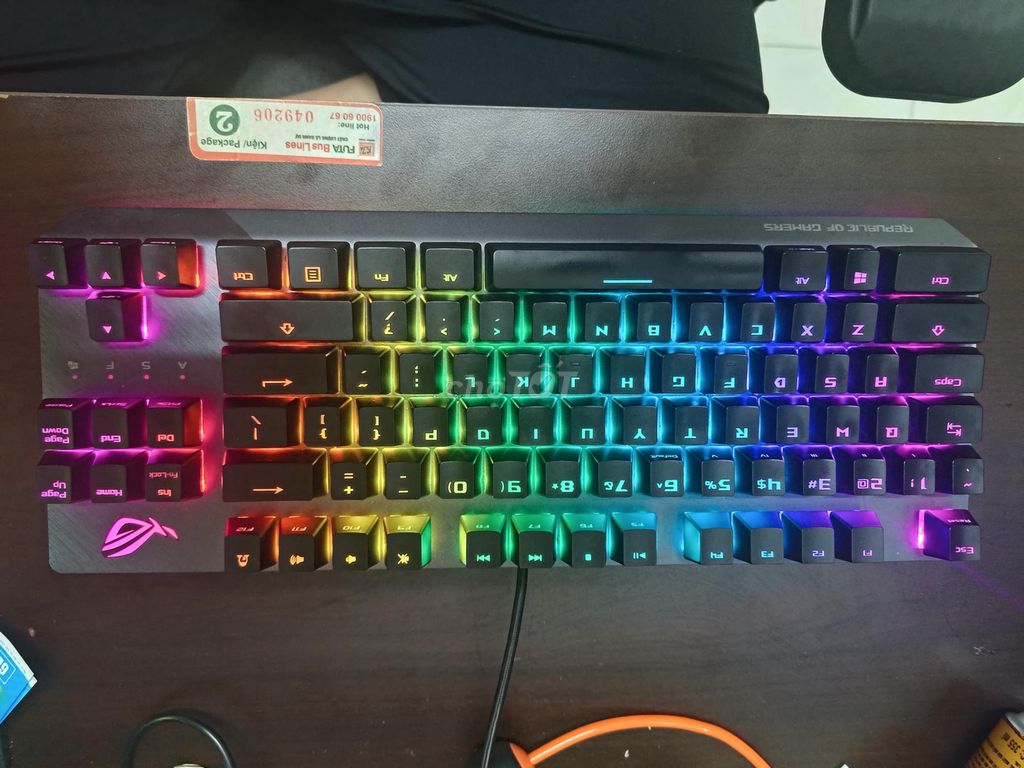 Bàn phím ROG STRIX SCOPE TKL
