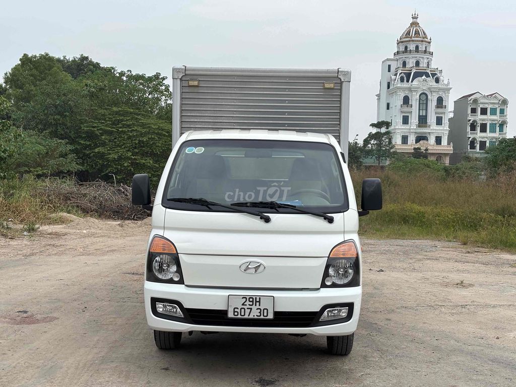 Hyundai H150 2022 siêu lướt chạy 4v xe bao zin