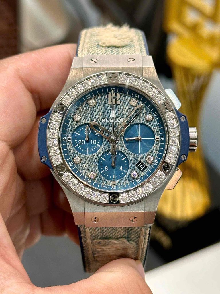 Hublot 341.SL.2770.NR.1204.JEANS Automatic 41mm. Mua bán Đồng hồ tại Quận Hoàng Mai Hà Nội được đăng bởi tuấn ninh  hình 1