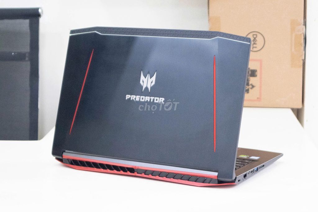 ACER PREDATOR HELIOS 300 I7-8750H 32GB GTX1060 99%