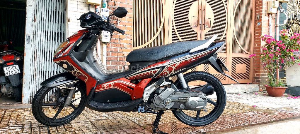 NOUVO 3.2010.Xe Zin,Máy Cực Êm.Đèn,Kèn,Bình Đầy Đủ. Mua bán Xe máy tại Quận Tân Phú Tp Hồ Chí Minh được đăng bởi A Hùng hình 3