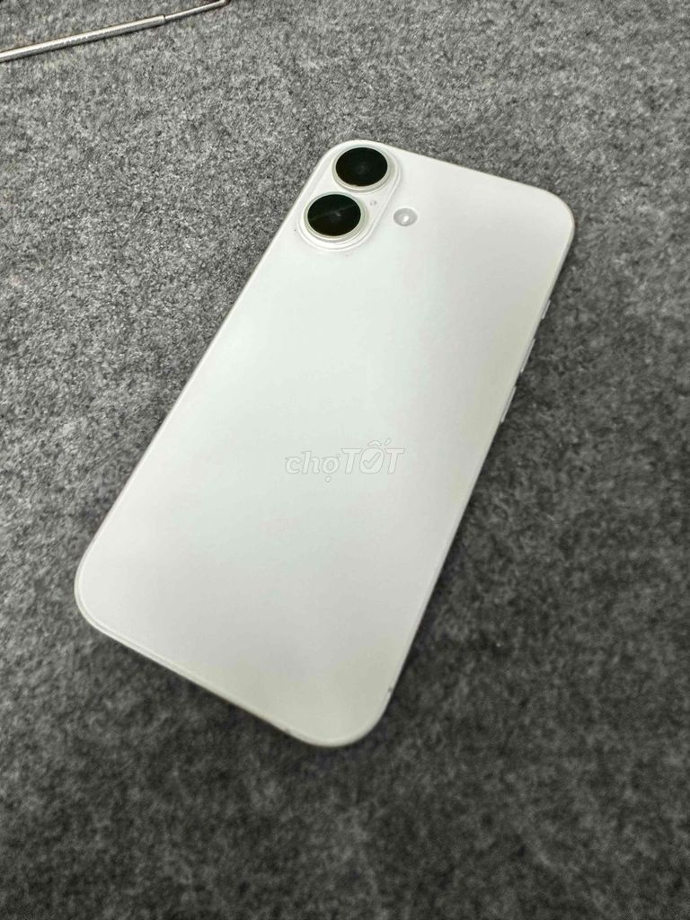 iPhone 16 thường 128GB Trắng. Mua bán Điện thoại tại Quận Tân Phú Tp Hồ Chí Minh được đăng bởi Tiếnn hình 1
