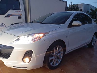 Mazda 3S 2014 Trắng 61000 km