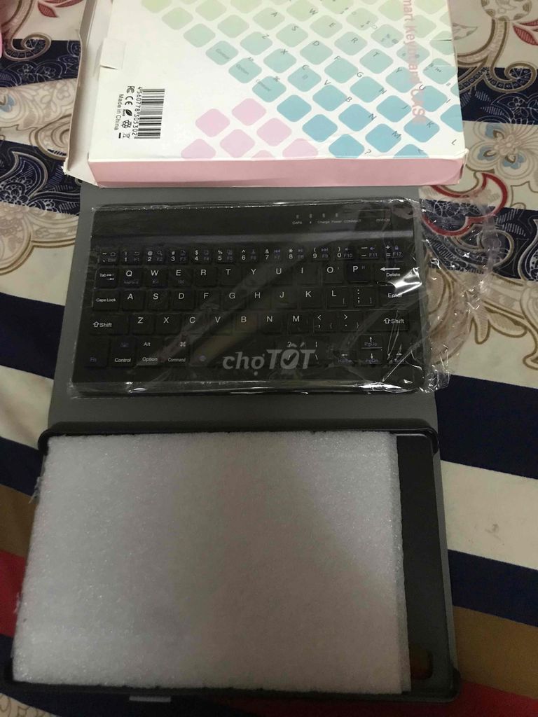 Bàn Phím Bao Da Galaxy Tab A7. Mua bán Máy tính bảng tại Quận 7 Tp Hồ Chí Minh được đăng bởi Truc Thanh Nguyen hình 1