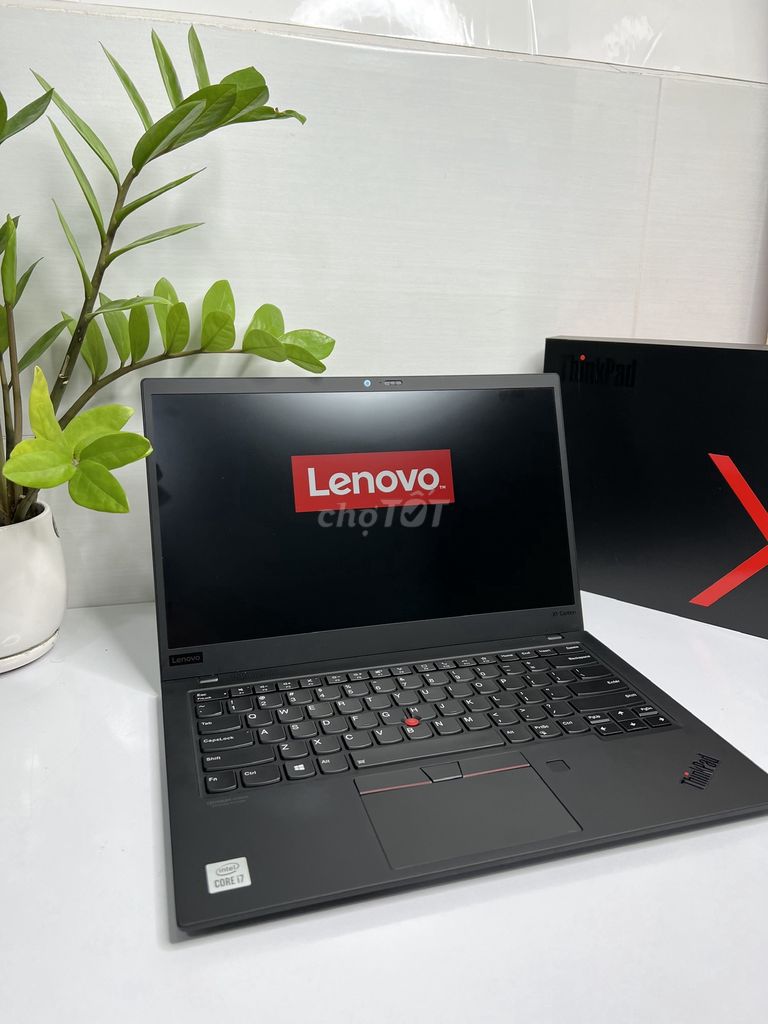 THINKPAD X1 carbon gen 8 - i7 10610U/ RAM 16gb