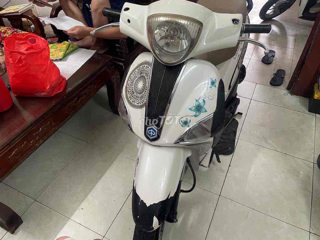 Белый бензин Piaggio Liberty Fi