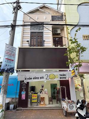 NHÀ LẦU 2 MẶT TIỀN ĐƯỜNG NGUYỄN VĂN CỪ P.AN HOÀ. Mua bán nhà ở tại Quận Ninh Kiều Cần Thơ được đăng bởi NHÀ ĐẤT MẶT PHỐ