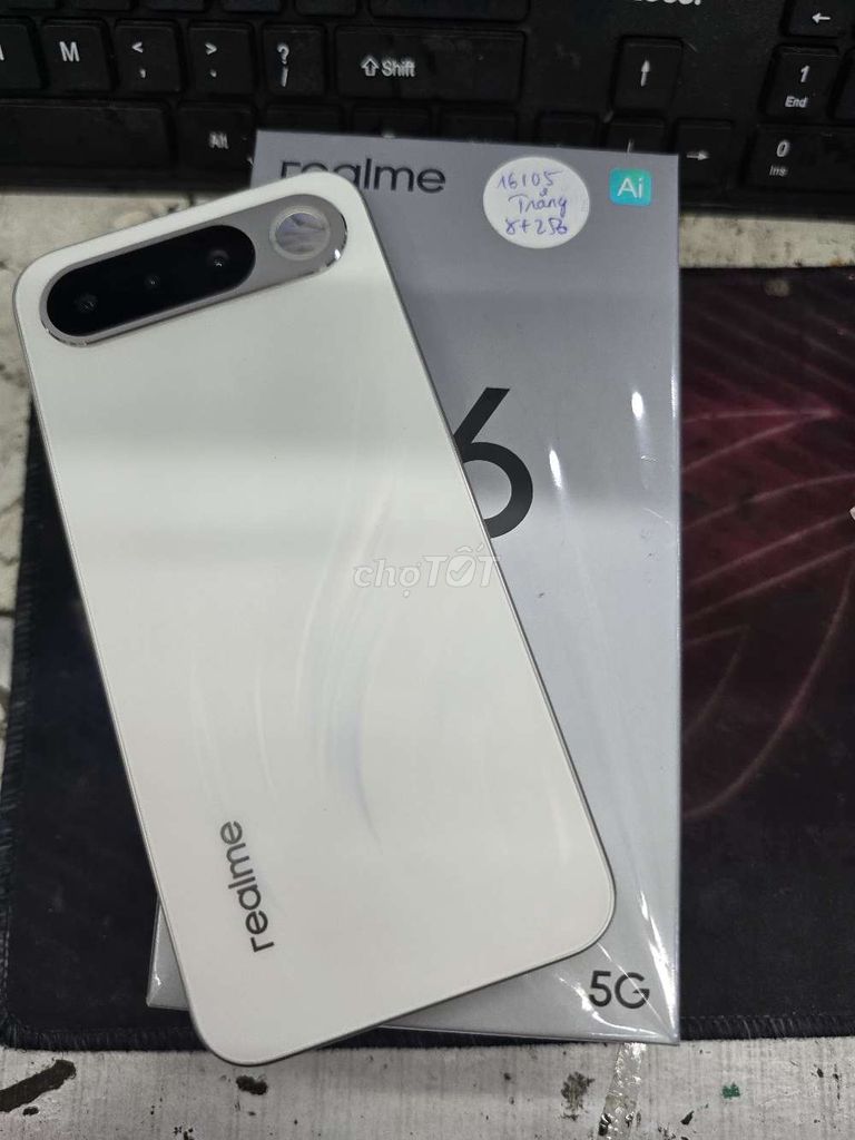 Realme 16 8GB/256GB Trắng 5G. Mua bán Điện thoại tại Quận Bình Tân Tp Hồ Chí Minh được đăng bởi Thiện hình 1