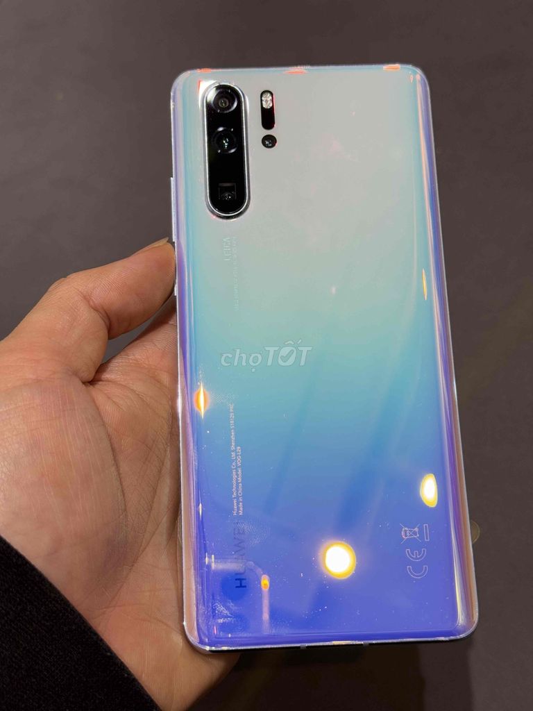 P30 Pro 8/256 chuẩn QT lưng CÓ THÙNG RÁC - CÓ COD