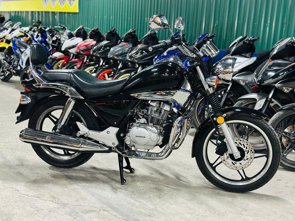 XE MÁYTHANH TÙNG_SHADOW 150 ĐEN HÀNG HIẾM CỰC ĐẸP. Mua bán Xe máy tại Quận Nam Từ Liêm Hà Nội được đăng bởi THANH TÙNG hình 2