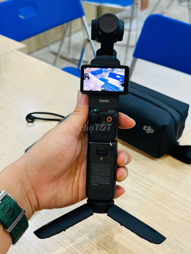 Máy quay vlog DJI Pocket 3 Đen Đã sử dụng. Mua bán Máy ảnh, Máy quay tại Quận Đống Đa Hà Nội được đăng bởi Thế Hoàng hình 1