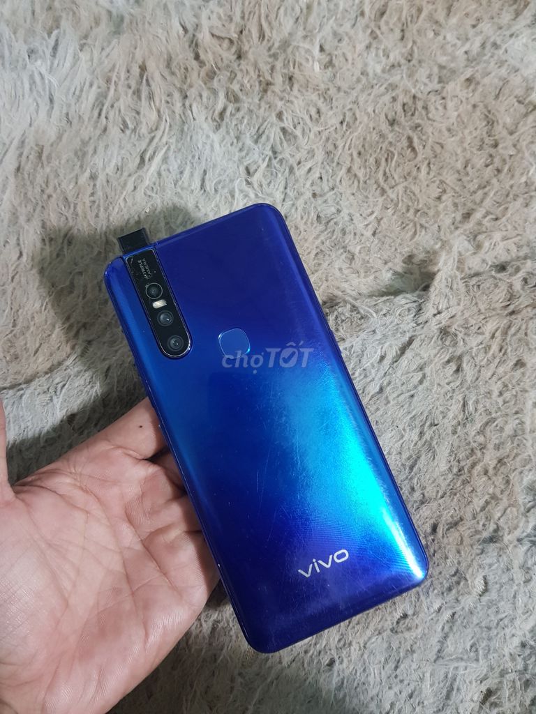 Vivo v15 ram6/128