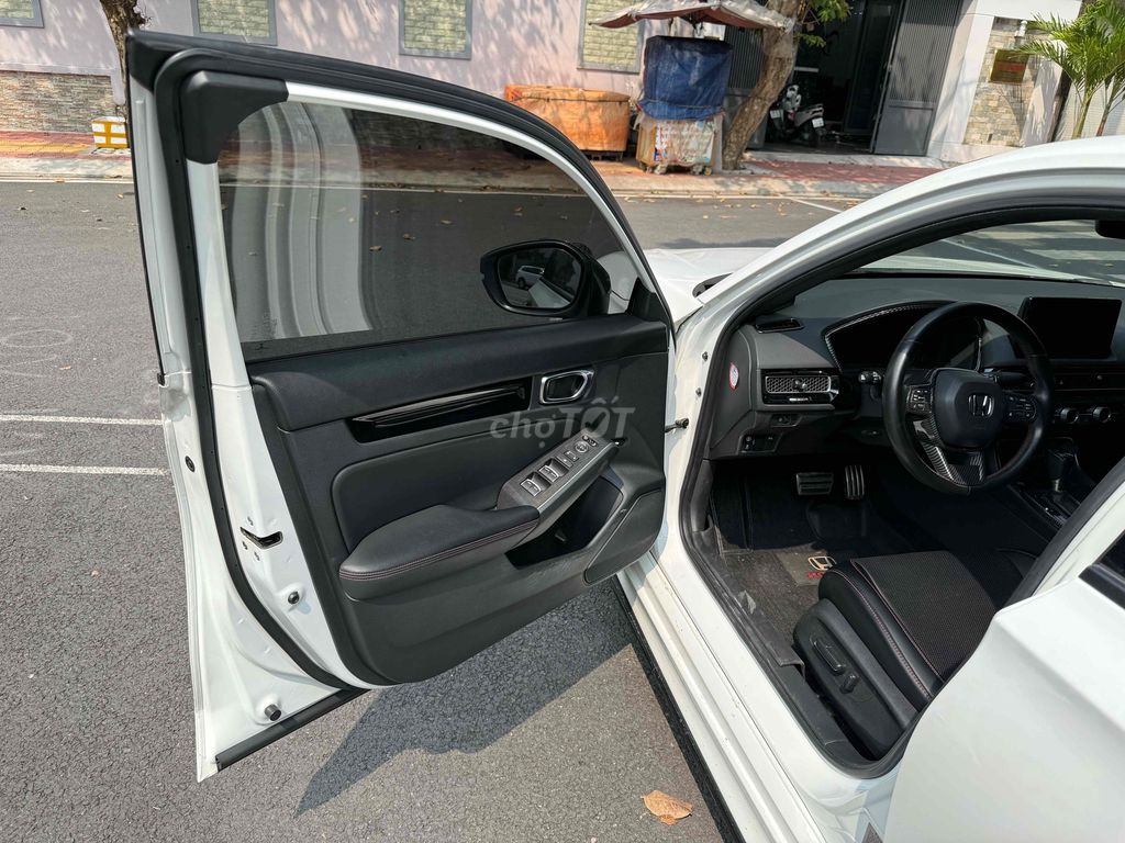 Honda Civic 2021 1.5 RS - 78000 km. Mua bán Ô tô tại Quận 8 Tp Hồ Chí Minh được đăng bởi Nhân hình 6