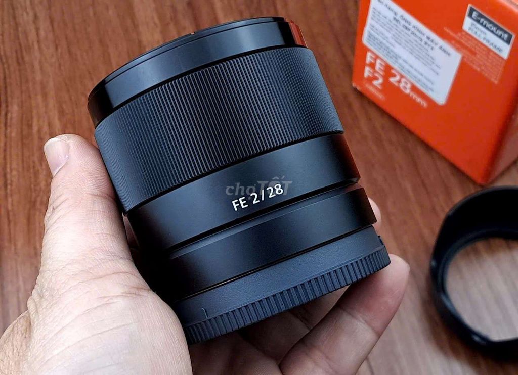 Sony FE 28mm F2