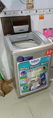 cần bán máy giặt hiệu Aqua 8kg