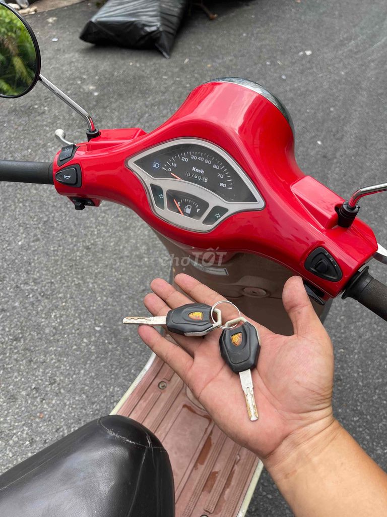 Vespa 50cc đời 2019 xe đẹp keng máy zin êm đi học. Mua bán Xe máy tại Quận 1 Tp Hồ Chí Minh được đăng bởi văn hưng hình 7