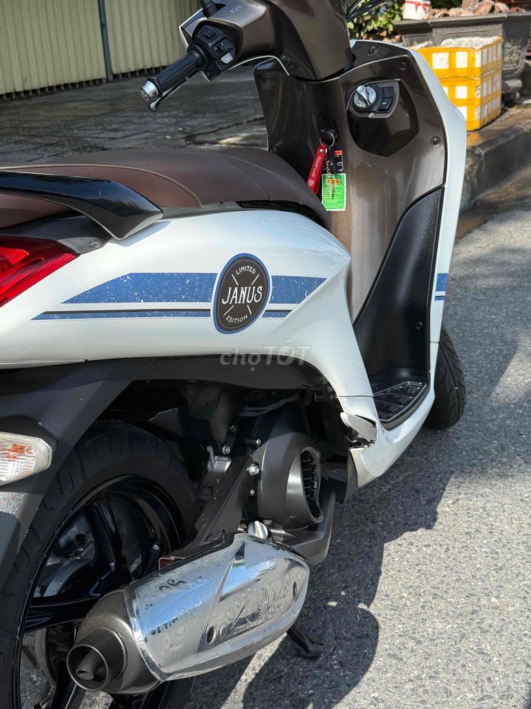 bán xe janus khoá ga biển 43 nguyên rin mới 90%. Mua bán Xe máy tại Quận Liên Chiểu Đà Nẵng được đăng bởi Minh Chi hình 4
