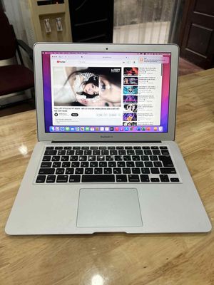 Macbook air 2017 13.3 inch máy chạy tốt. Mua bán Laptop tại Quận Đống Đa Hà Nội được đăng bởi Thành Công