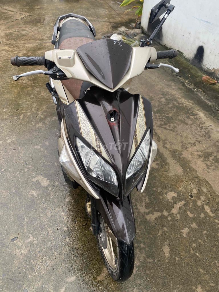 nouvo bình đề máy êm xe giấy tờ đầy đủ. Mua bán Xe máy tại Thành phố Biên Hòa Đồng Nai được đăng bởi Nguyễn Thành Công hình 2