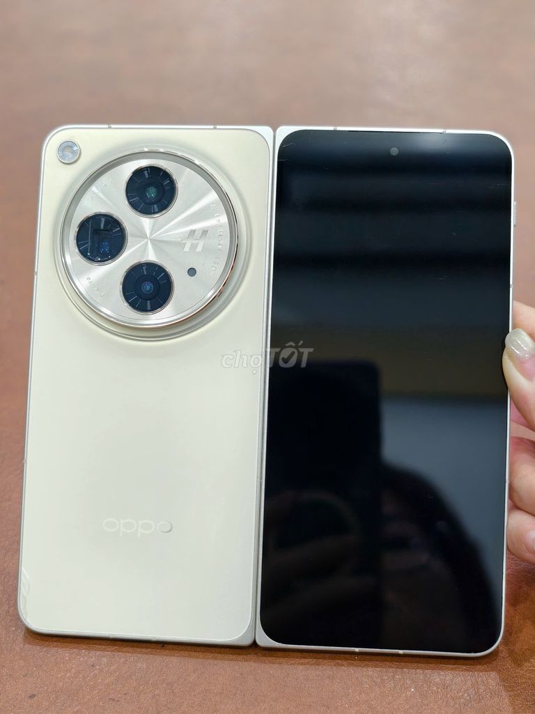 Oppo Find N3 bản quốc tế 16-512gb màu Gold đẹp 98%. Mua bán Điện thoại tại Quận Đống Đa Hà Nội được đăng bởi Hn Store hình 1