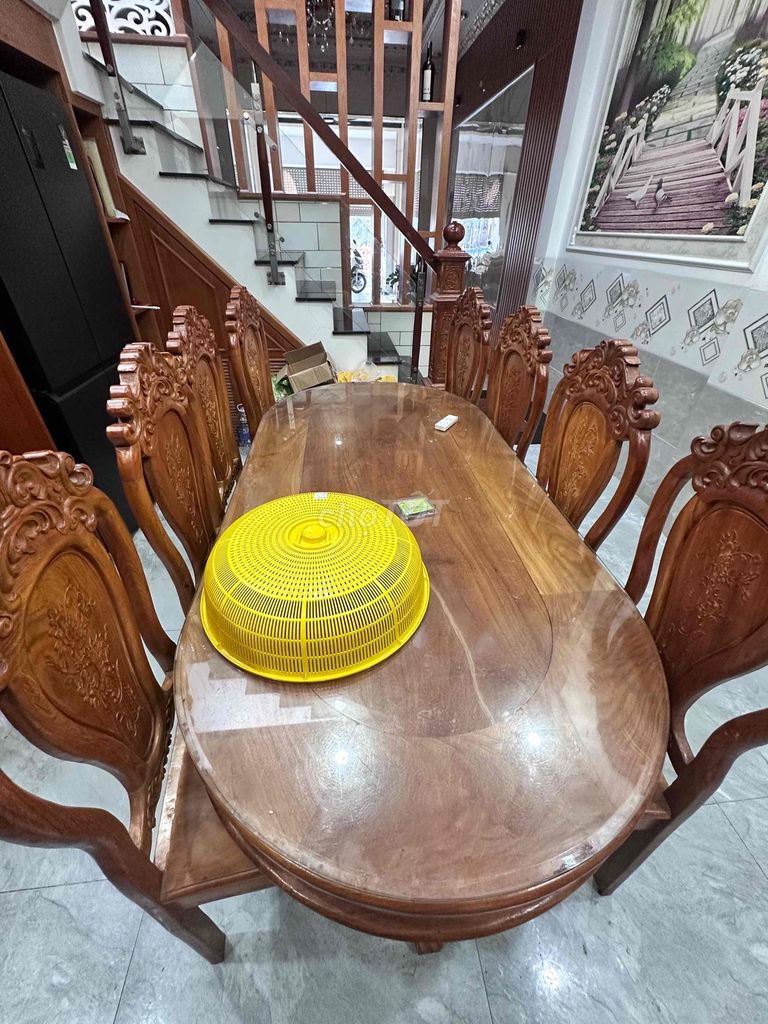 Bộ bàn ăn gỗ 8 ghế. Mua bán Bàn ghế tại Thị xã Tân Uyên Bình Dương được đăng bởi Tâm Cao hình 1