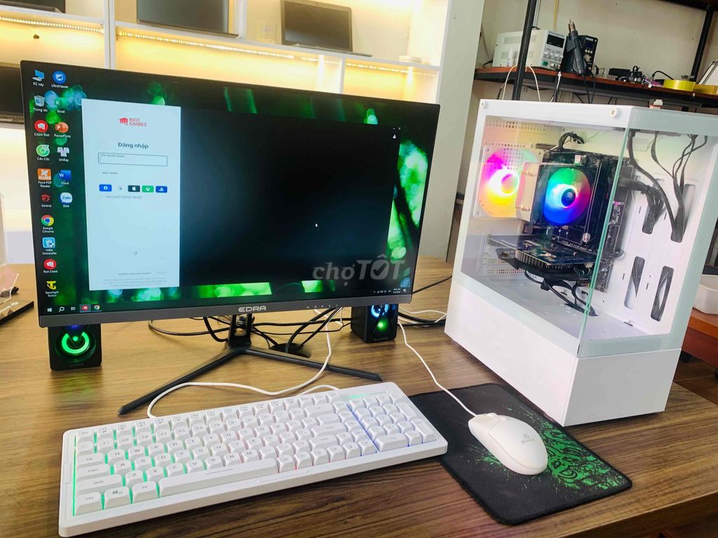 Bộ PC giá rẻ cho ae chiến game nhẹ. Mua bán Máy tính để bàn tại Thành phố Vinh Nghệ An được đăng bởi Nguyễn Tường hình 1