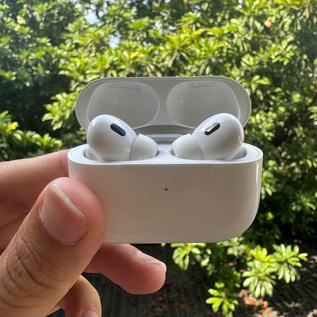 Tai nghe Apple AirPods Pro Gen 2 Trắng Type C Cũ. Mua bán Tivi, Âm thanh tại Huyện Hoài Đức Hà Nội được đăng bởi Mboss Mobile hình 1