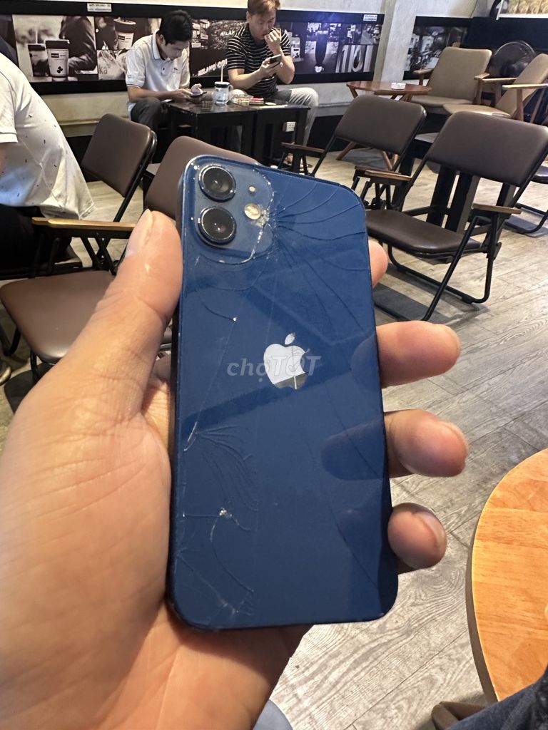 Apple Iphone 12 Mini Xanh Nứt kính. Mua bán Điện thoại tại Thành phố Biên Hòa Đồng Nai được đăng bởi Trần Minh hình 1