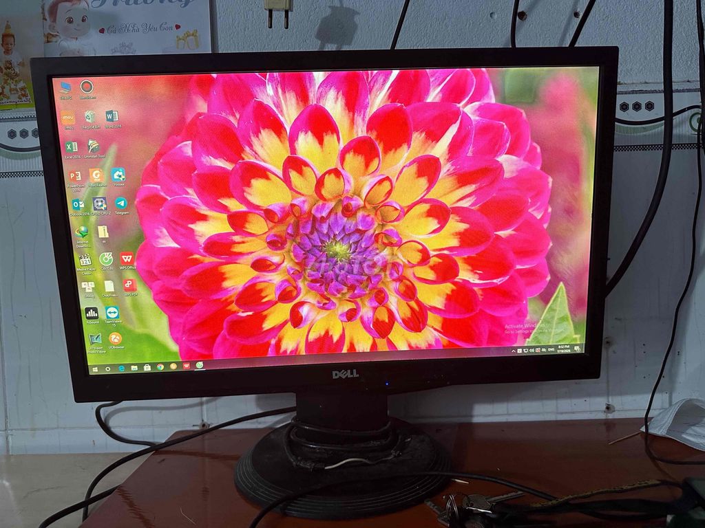 Màn hình Dell 24 inch Full HD HDMI VGA. Mua bán Phụ kiện (Màn hình, Chuột...) tại Thành phố Thủ Đức Tp Hồ Chí Minh được đăng bởi cb400sf hình 1
