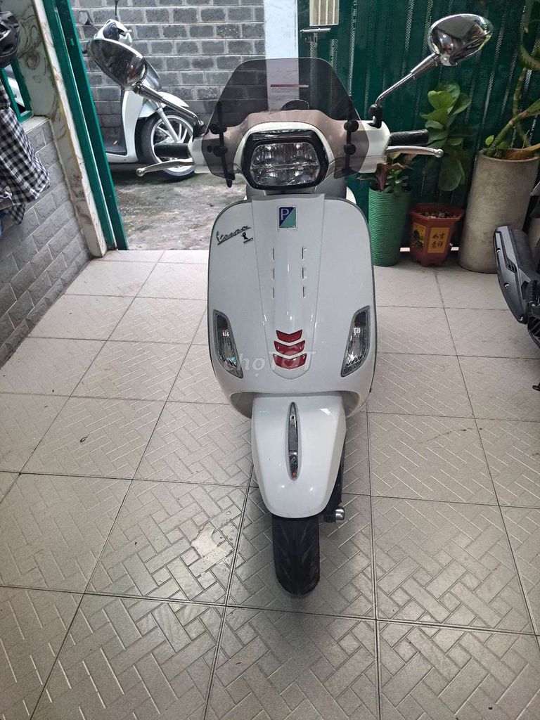 Piaggio Vespa S 2014, красивый тюнинг, документы на владельца