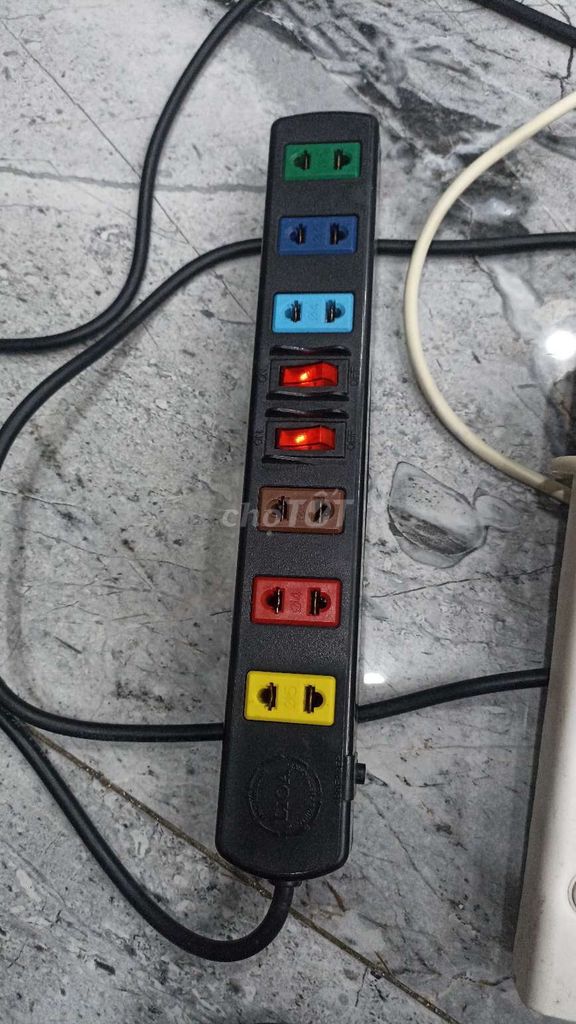 Ổ cắm điện Đen, Trắng đã sử dụng combo 2. Mua bán Nội thất, đồ gia dụng khác tại Quận Bình Tân Tp Hồ Chí Minh được đăng bởi Nguyễn Hữu Quang hình 1