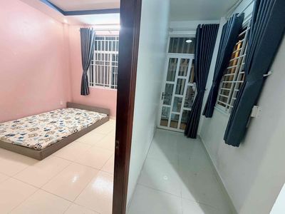 Phòng Full Nội Thất Gần Chợ Phạm Thế Hiểm