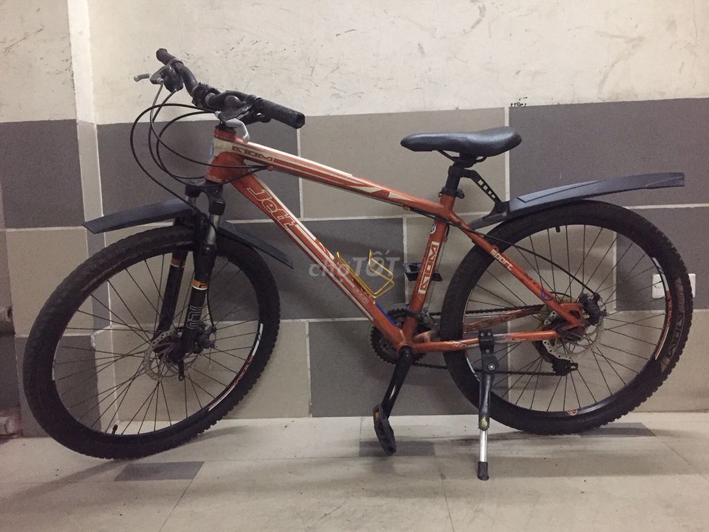 Xe đạp địa hình JETT ATOM SPORT Canada. Mua bán Xe đạp tại Quận Ba Đình Hà Nội được đăng bởi Long hình 2