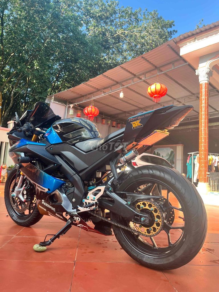 xe R15 V3 độ Full kiểng. Mua bán Xe máy tại Huyện Phú Riềng Bình Phước được đăng bởi Thắng hình 2