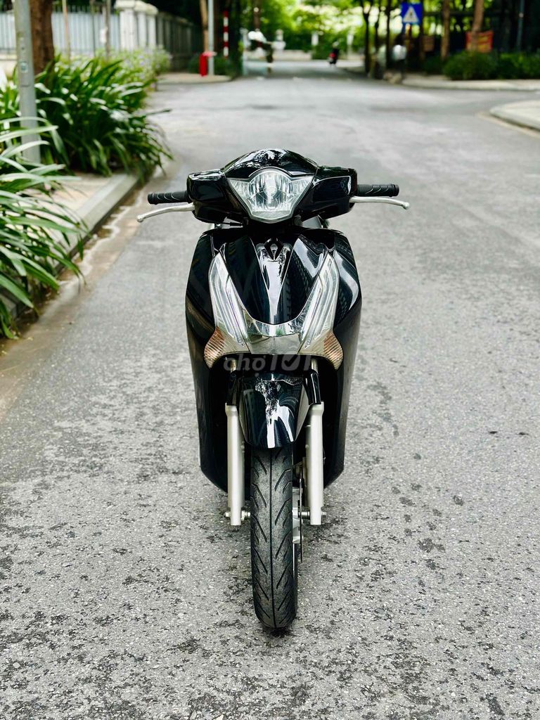 Продается автомобиль Honda SH 150 в Ханое