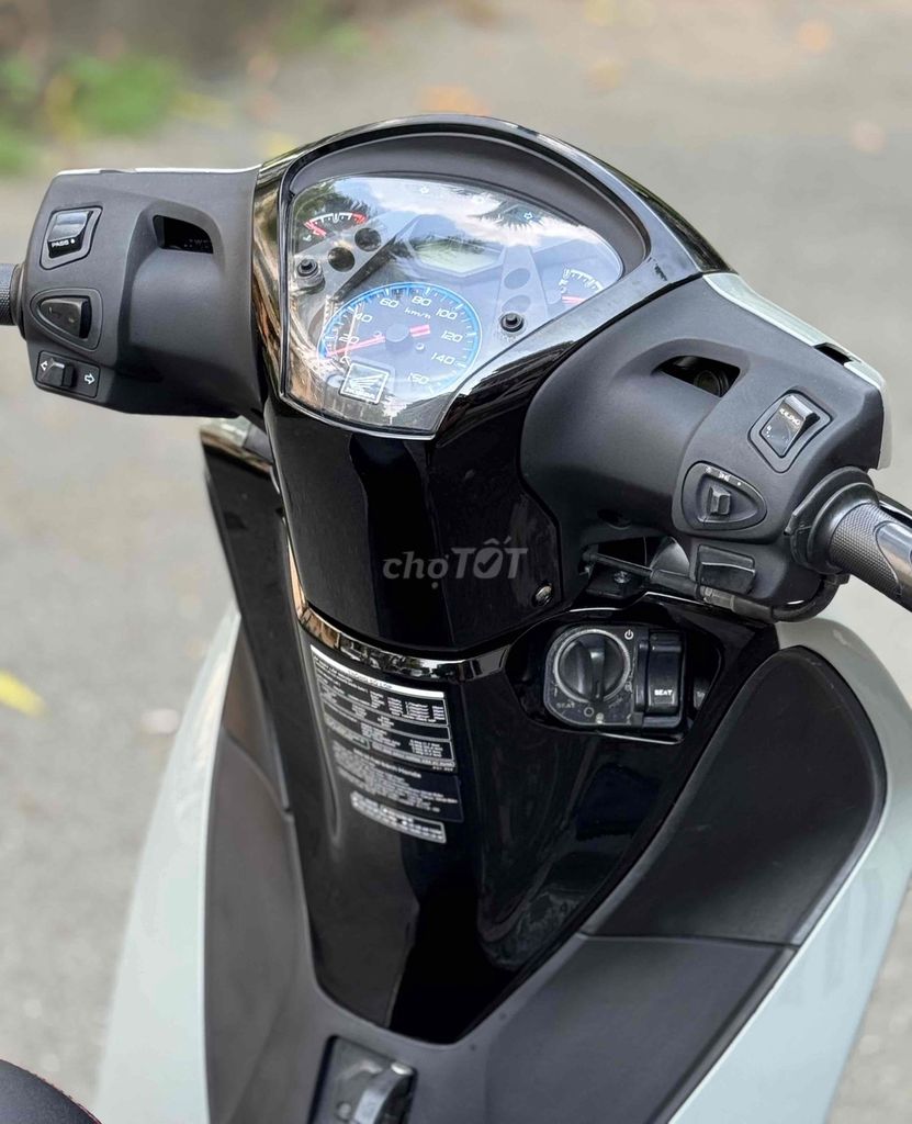 Honda SH 150i 2016 Xanh đen. Mua bán Xe máy tại Quận Gò Vấp Tp Hồ Chí Minh được đăng bởi CHXM 86 chuyên bán xe trả góp hình 4