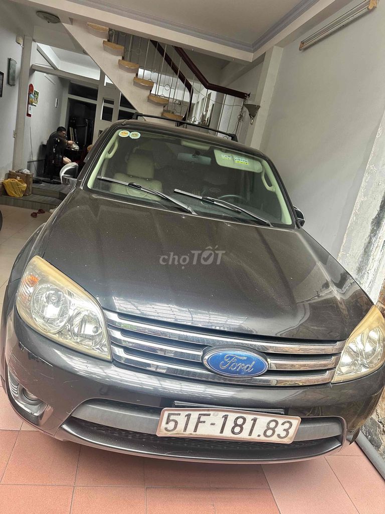 BÁN XE ĐỂ ĐI ĐỊNH CƯ MỸ GẤP ford Escape 2010. Mua bán Ô tô tại Quận Bình Thạnh Tp Hồ Chí Minh được đăng bởi Truong Hanh hình 1
