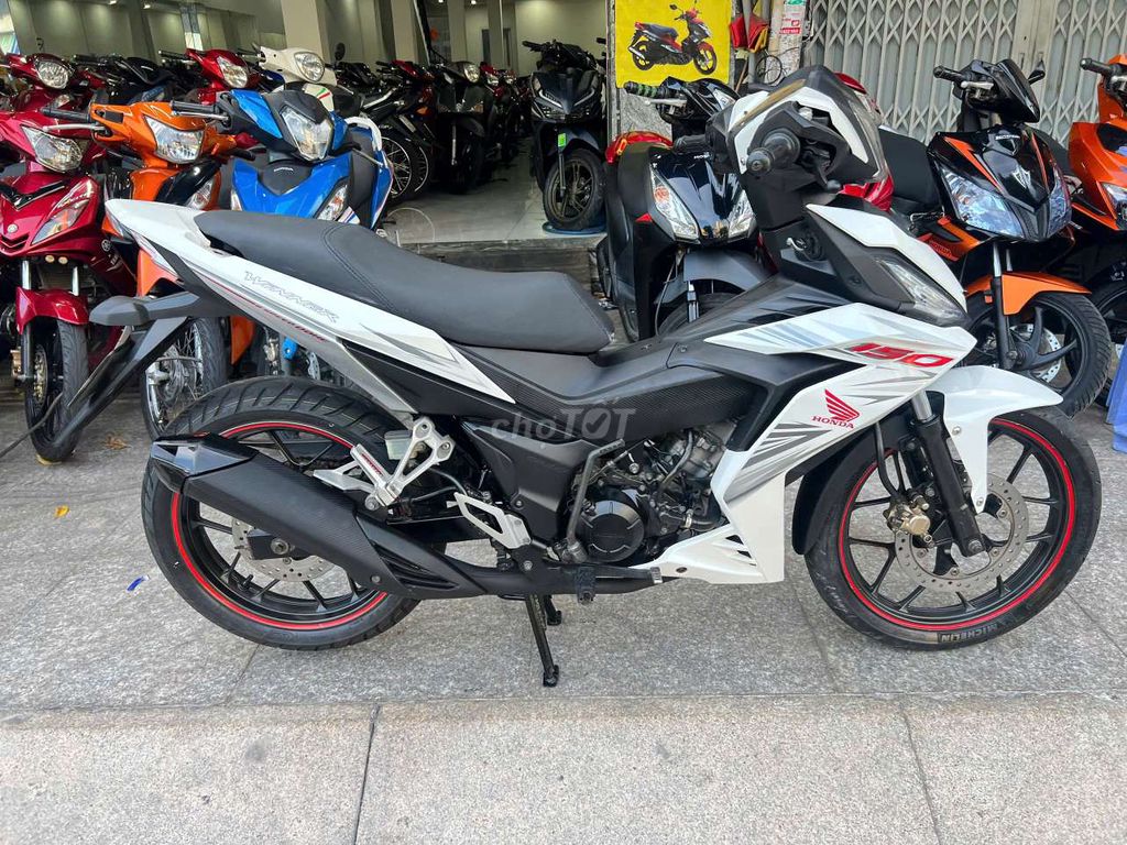 Honda winner 2018 mới 90% biển số thành phố. Mua bán Xe máy tại Quận Tân Phú Tp Hồ Chí Minh được đăng bởi Tuanduy hình 4