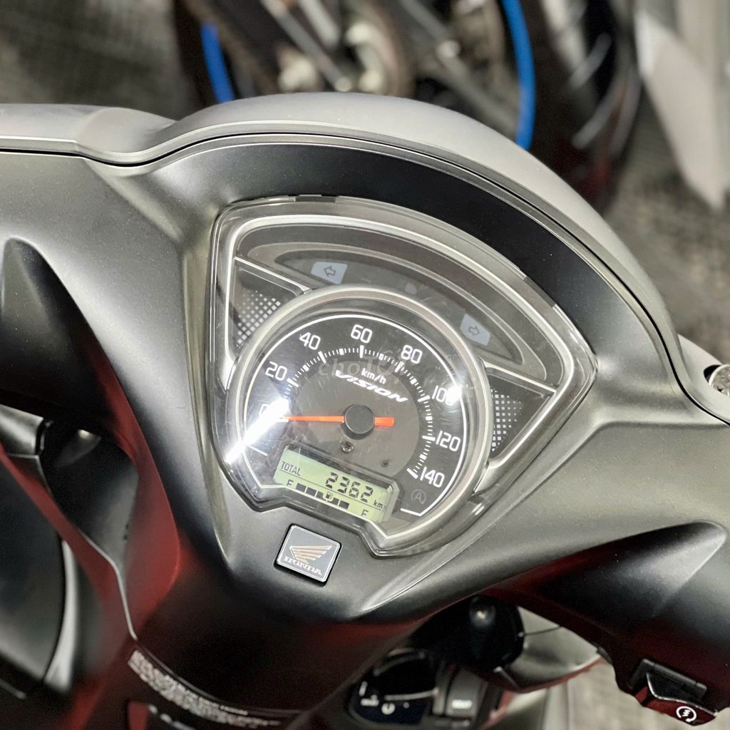 💥Vision"Cá Tính" 2025 2000km Bánh lớn BS68 9chủ ký. Mua bán Xe máy tại Thành phố Thủ Đức Tp Hồ Chí Minh được đăng bởi XE MÁY THỦ ĐỨC hình 10